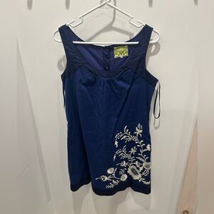 Floreat Sleeveless Blue Floral Embroidery Mini Dress Size 4